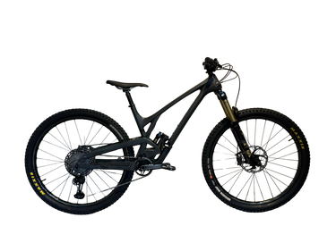 Evil Offering V2 2023 Talla L